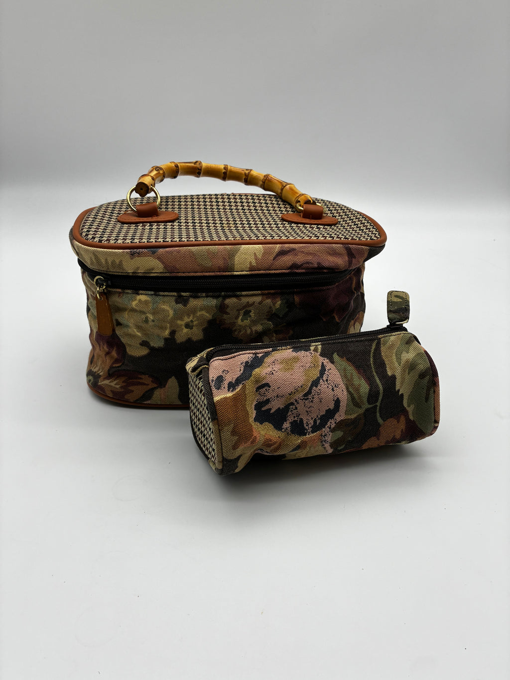 Travel Makeup Bag Set by Avon