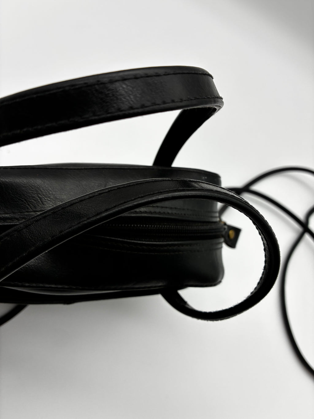 Vintage Liz Claiborne Crossbody
