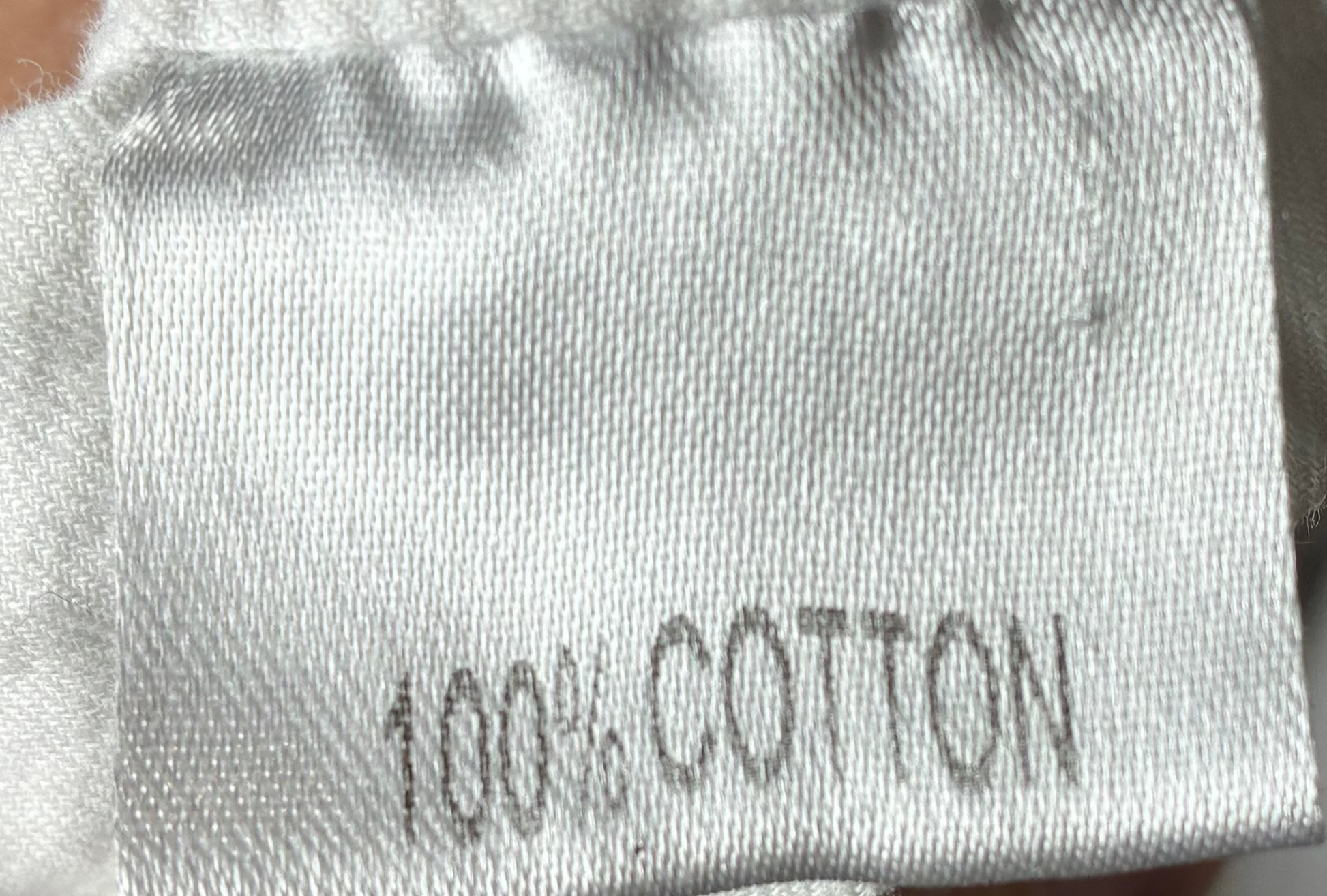 Silver Cropped Tank by IVIVI