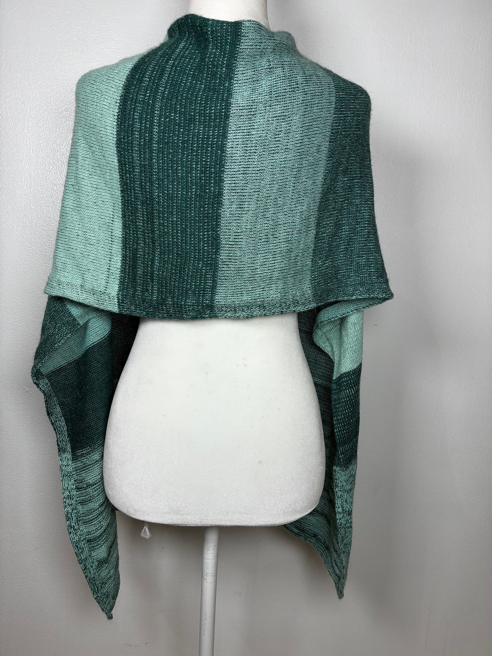 Y2K Beaded Knit Shawl by Bebe