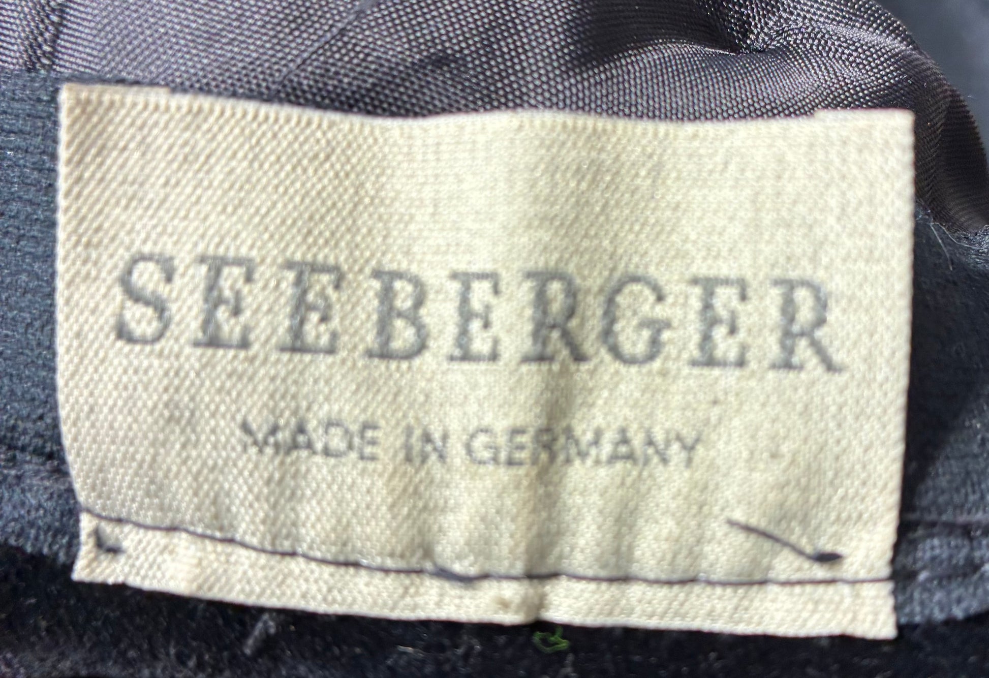 Velvet Hat by Seeberger